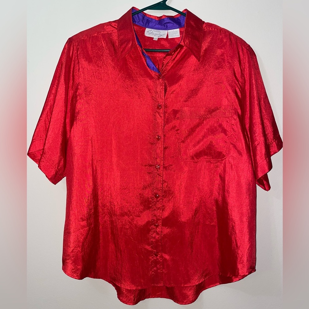 VTG 80’s NWT Lady Shapely Women’s Poly Satin Bold Red Button Up Shirt